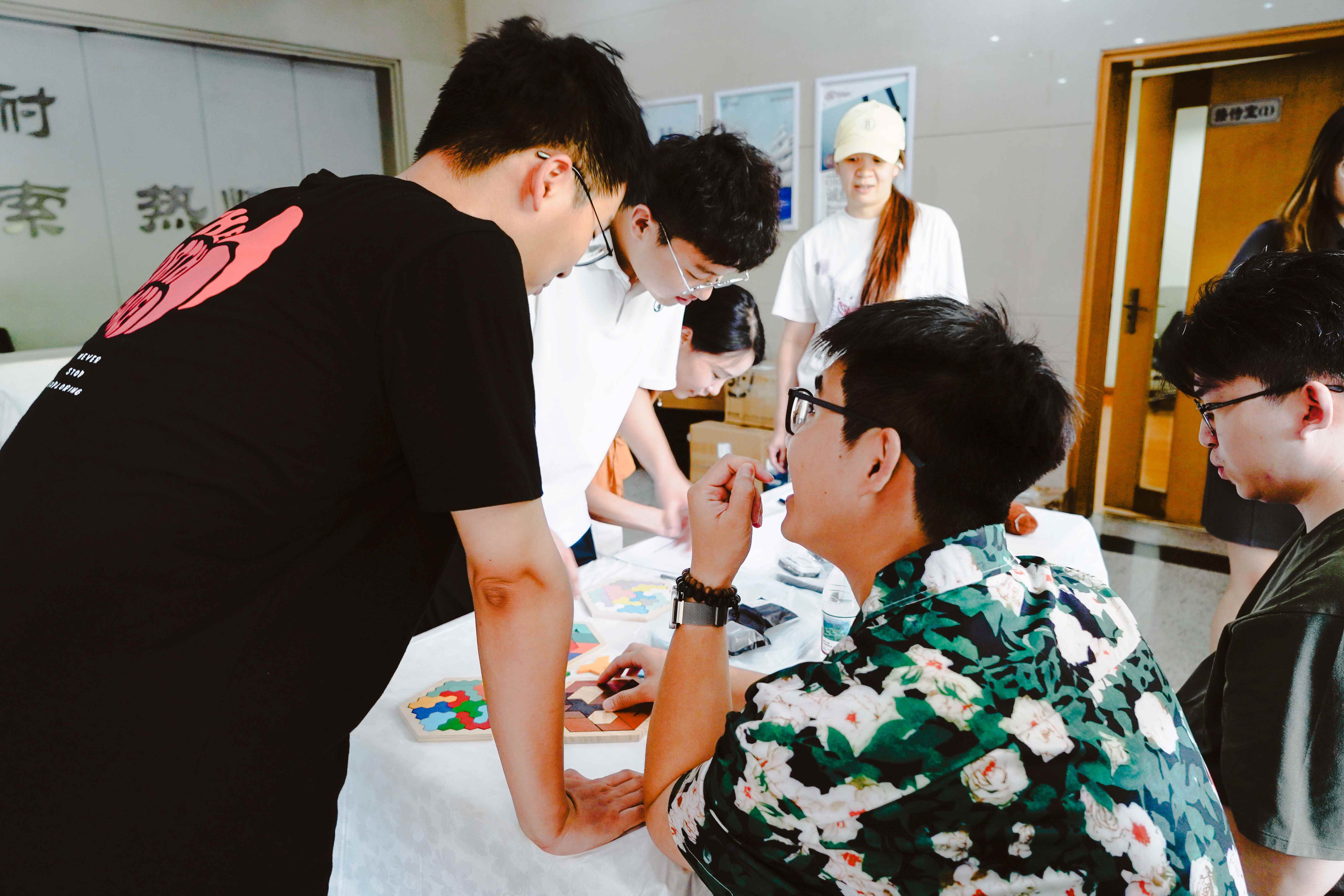 1757658441441350zM7b.jpg 1757658441441350zM7b.jpg