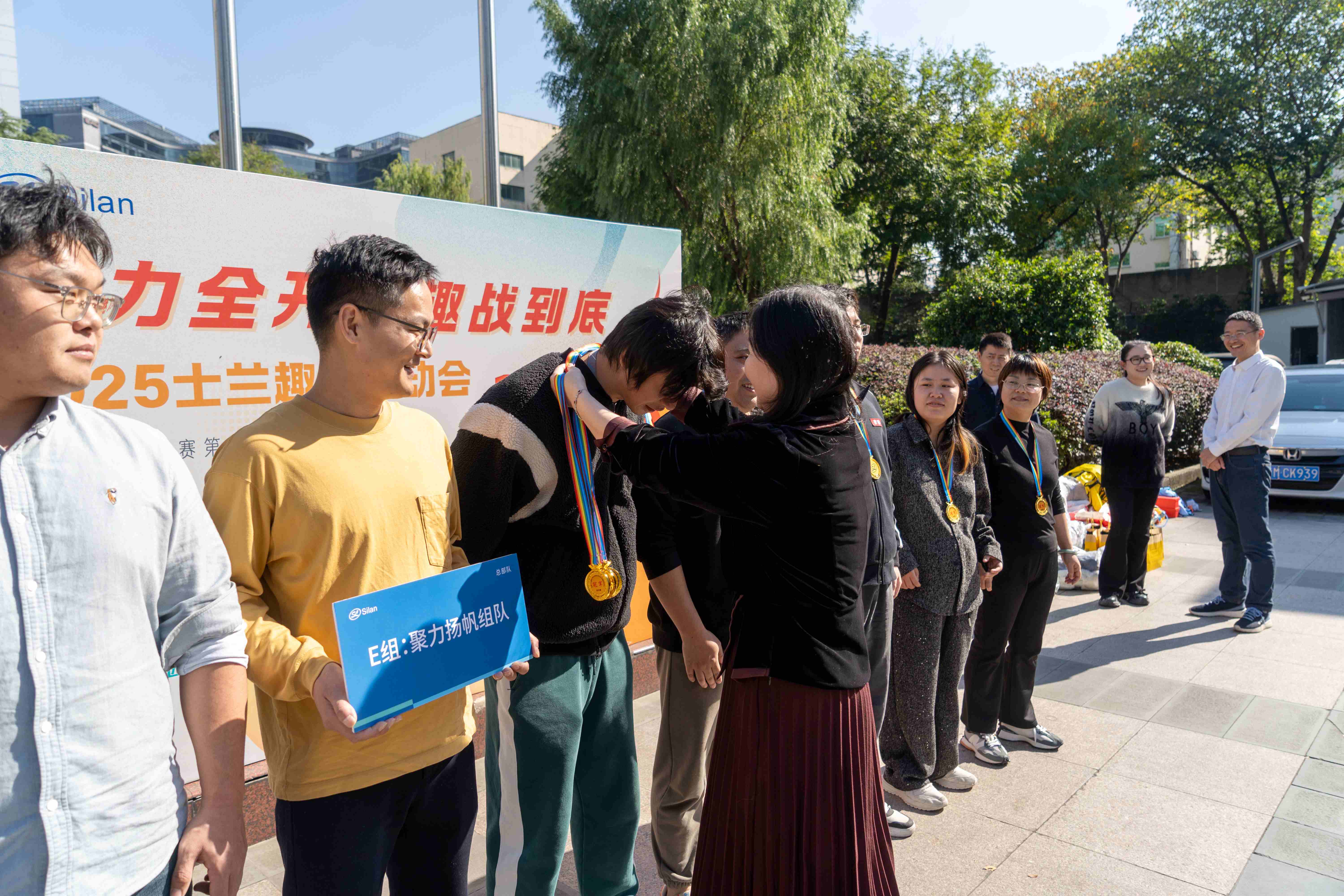 1766558451109565dxtq.jpg 1766558451109565dxtq.jpg